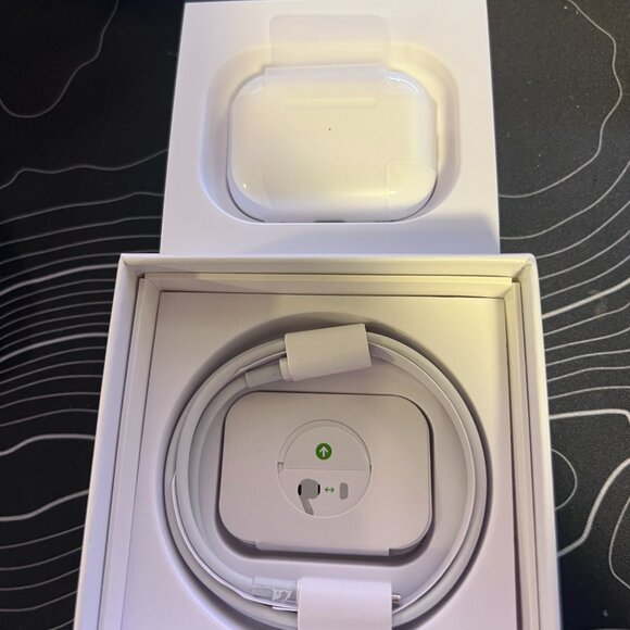 Airpod 2nd Gen ( White )